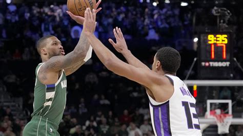 Milwaukee Bucks .